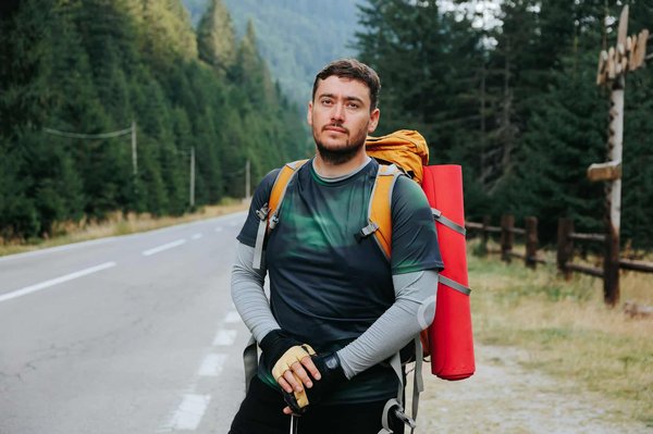 Comment participer à une expédition de recherche sur les récifs coralliens en Polynésie française ?